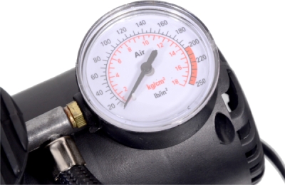 Compass kompresor 12v klasik
