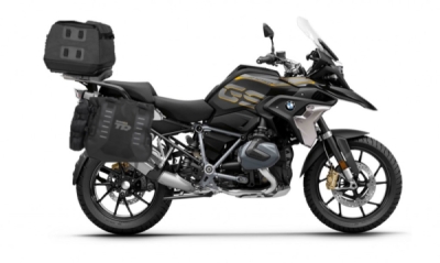 Kompletní sada adventure brašen SHAD 130.kitTR40side-162 TERRA TR40 a vrchní brašny TR50, včetně montážní sady SHAD BMW R1200/R1250GS ADVENTURE