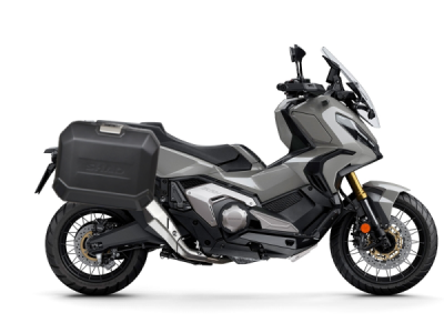 Kompletní sada bočních černých hliníkových kufrů SHAD 130.kitTERRAside-36B TERRA BLACK 47L/47L , včetně montážní sady SHAD HONDA X-ADV 750