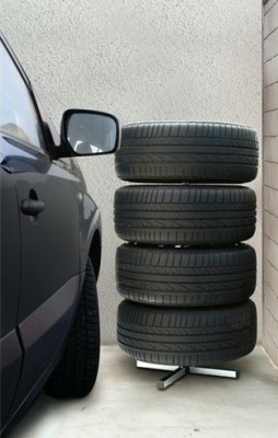 Stojan na pneumatiky max. 225 mm TYP 2