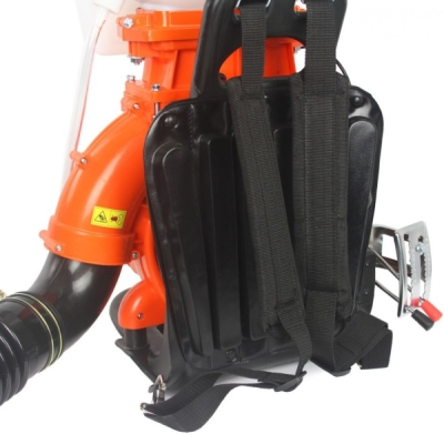 Motorový zádový postřikovač 14l MAR-POL M83220