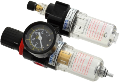 Regulátor tlaku s filtrem a manometrem a přim. oleje 1/4" GEKO G01176