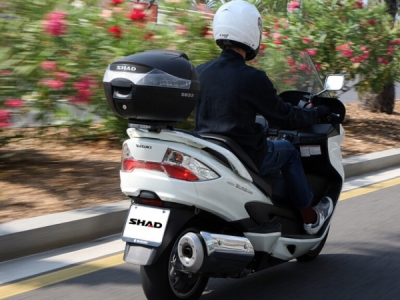 Vrchní kufr na motorku SHAD D0B33200 SH33 černá (130.D0B33200)