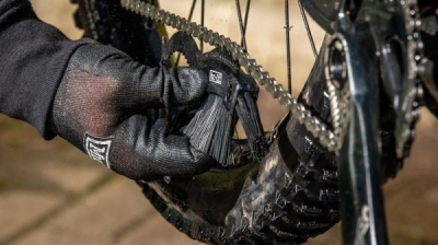 MUC-OFF vícehlavý kartáč Claw Brush 204<