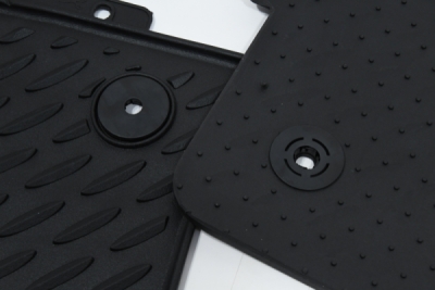 Compass koberce gumové perfect FIT P1 s fixací sada 4ks