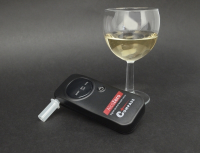 Compass alkohol tester alcozero - elektrochemický senzor
