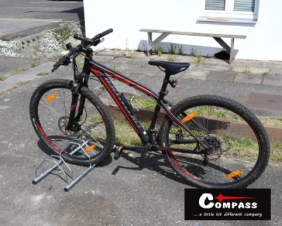 Compass stojan na 3 kola XC-80041