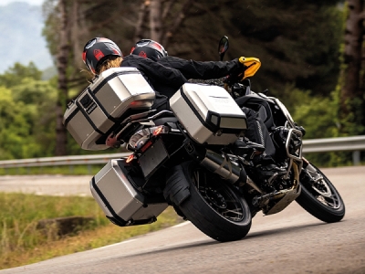 Kompletní sada sedlových brašen SHAD 130.kitTR40big55-57 TERRA TR40 a hliníkového 55L topcase, včetně montážní sady SHAD Benelli TRK 502 X 2022 -