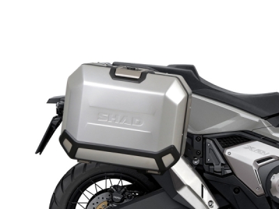 Kompletní sada bočních černých hliníkových kufrů SHAD 130.kitTERRAside-36B TERRA BLACK 47L/47L , včetně montážní sady SHAD HONDA X-ADV 750