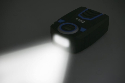 Compass kompresor 12V CORA se světlem