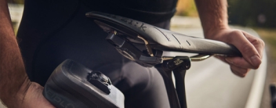 Fidlock PUSH DRŽÁK PODSEDLOVÉ BRAŠNY