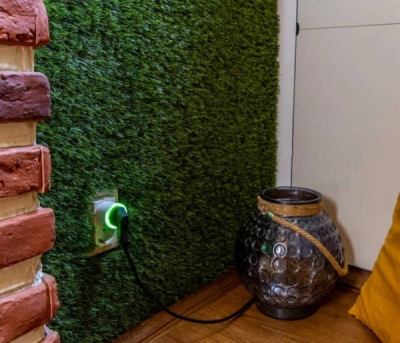 Shelly Plug S Gen3 Bílá - inteligentní zásuvka s měřením spotřeby (WiFi, Bluetooth)