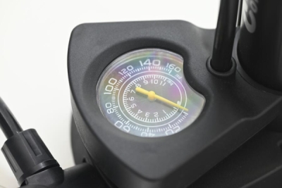 Compass hustilka nožní VERTI s manometrem