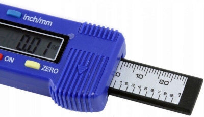Digitální měřič hloubky dezénu pneumatik 0-25,4mm MAR-POL