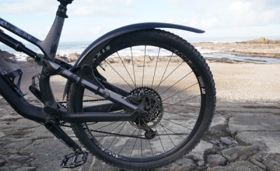 MUCKYNUTZ MudGuard zadní černý, suchý zips