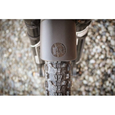 MUCKYNUTZ MudGuard černý krátký, suchý zips