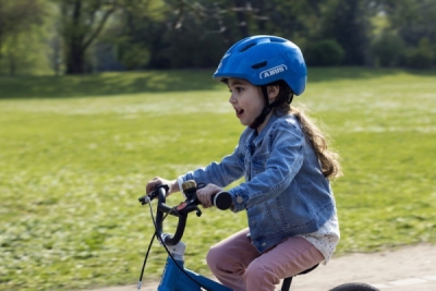 Přilba ABUS Smiley 3.0 shiny blue M
