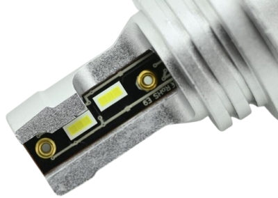 Compass žárovka LED CSP chip 12V H4 2ks