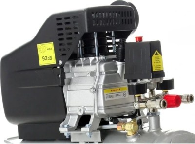 AKČNÍ SET SETTA300NM, Olejový kompresor 24l, 230V s příslušenstvím | 2500W