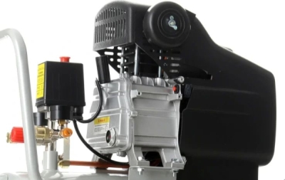 AKČNÍ SET SETTA301NM, Olejový kompresor 50l, 230V s příslušenstvím | 2800W