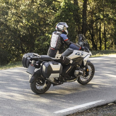 Boční kufry na motorku SHAD SH38X D0B38106 (rozšiřitelný koncept) karbonový