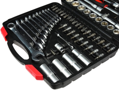 Gola sada 1/4" a 1/2", s očkoplochými klíči, pro hobby využití, 94 dílů GEKO G10149