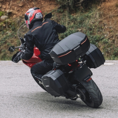 Vrchní kufr na motorku SHAD SH51 D0B51106 Karbon