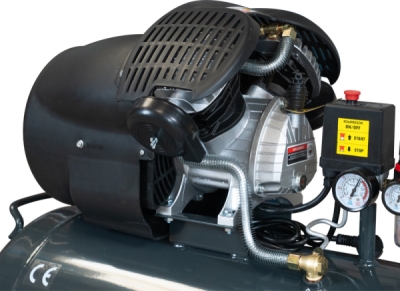AKČNÍ SET SETMB-K106, Olejový kompresor 50l, 230V s odlučovačem a příslušenstvím | 3500W | Matabro