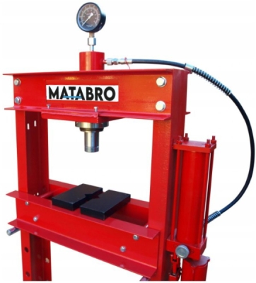 Matabro MB-P30TAH, Hydraulicko-pneumatický lis 30t s posuvným pístem