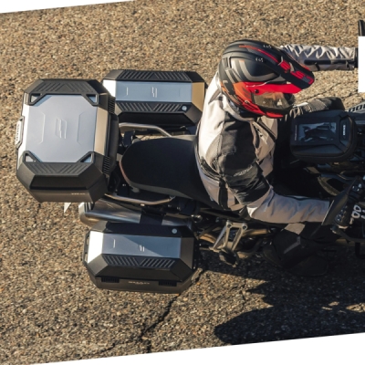 Boční kufry na motorku SHAD TR27 D0TR27100 černá (pár)