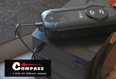 Compass Powerbanka s funkcí JUMP STARTER 8.000mAh 1000A s Qi bezdrátovým nabíjením 07162