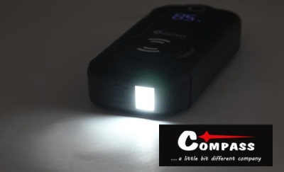 Compass Powerbanka s funkcí JUMP STARTER 8.000mAh 1000A s Qi bezdrátovým nabíjením 07162