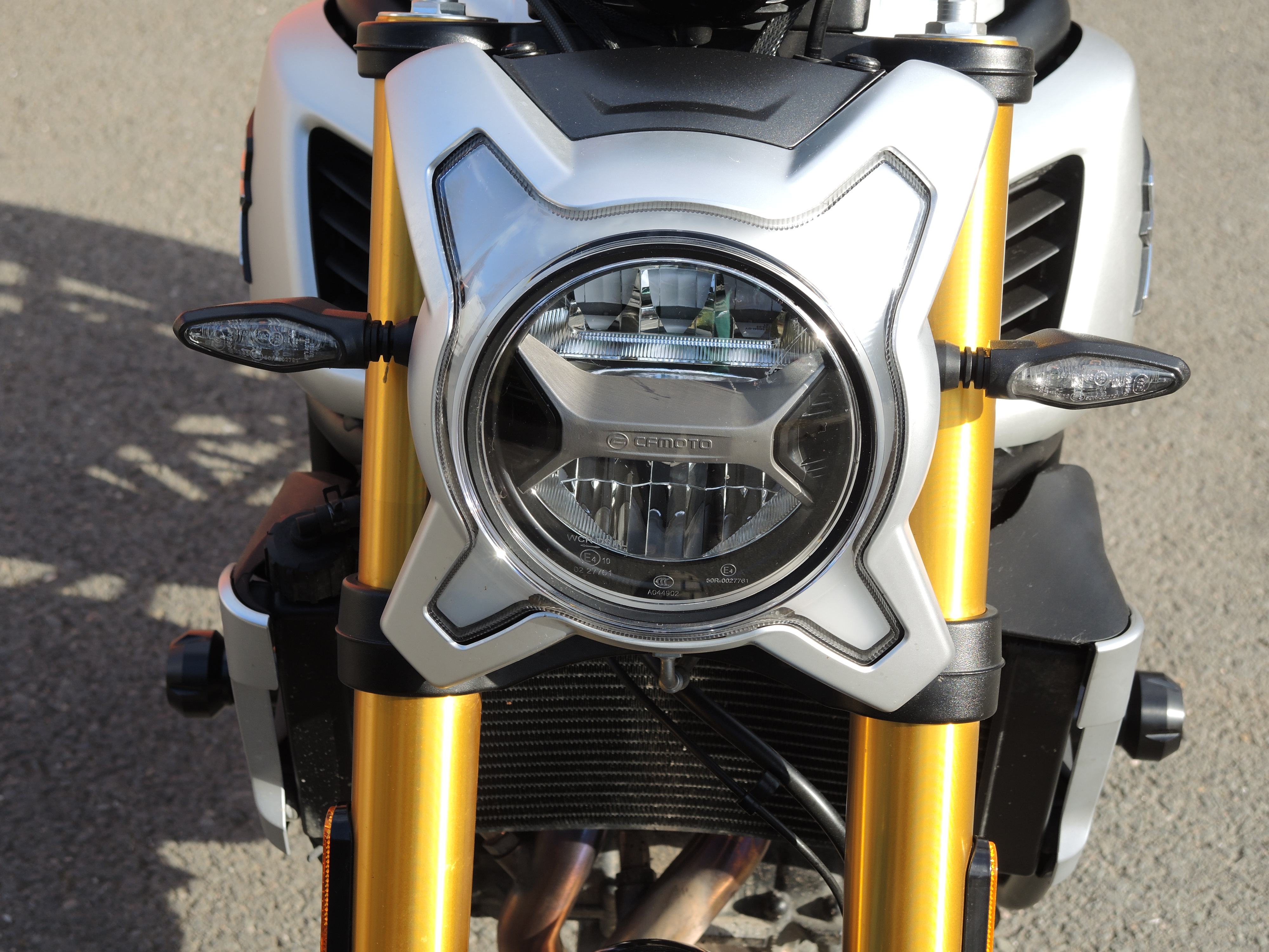 Ochranné rámy motoru RDMOTO CF159KDPH01 černá