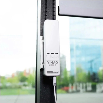 Yihao YH002-A inteligentní ovladač řetízkových žaluzií a rolet, powered by Shelly