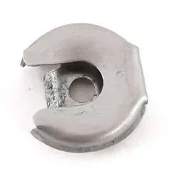 Stiprinājums kulisei Pārnesumkārbas VAG 96- 6x18x0.5mm OE VAG N90815903