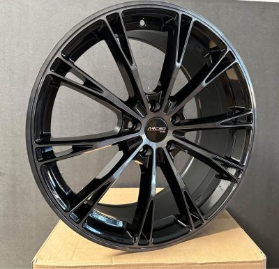 Arceo Stars ASW01 R20 8.5 ET45 5x112 66.45 BT
