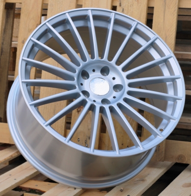 Racingline IN005 R19x9.5 5X112 ET 39 66.6 SS