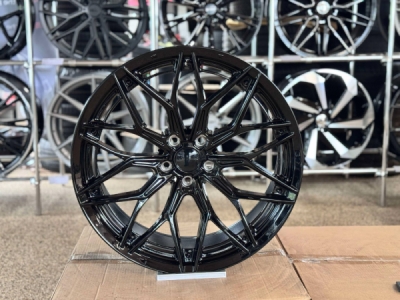 AMZ FA797 R20 9 ET35 5x112 66.6 B