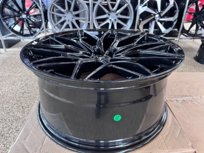 AMZ FA797 R20 9 ET35 5x112 66.6 B