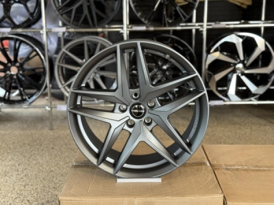 Borbet Z 8x19 5x112 ET44 66.6 DGM