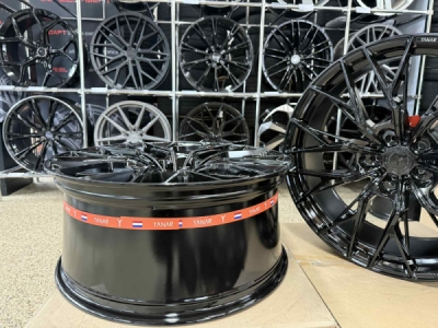 YANAR WHEELS DNZ-20 | 22X9.5 5X112 ET32 TINTED BLACK