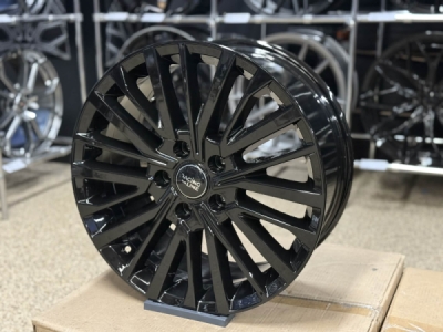 Racingline B1515 R18x8 5X120 ET 50 65.1 Black