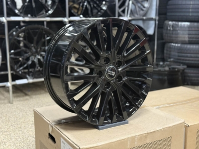 Racingline B1515 R18x8 5X120 ET 50 65.1 Black