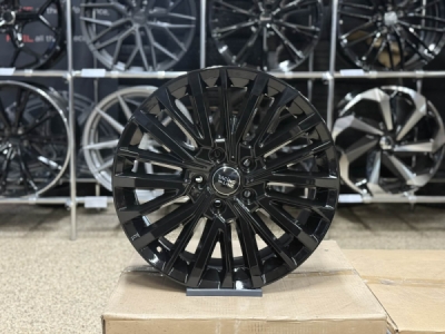 Racingline B1515 R18x8 5X120 ET 50 65.1 Black