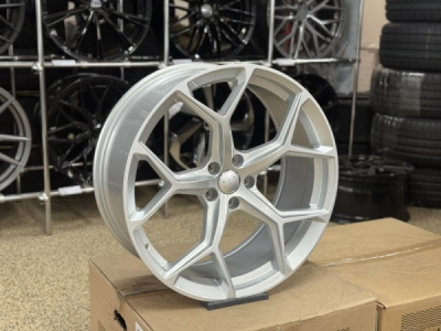 Racingline 334 R21x9 5x112 ET30 66.5 S