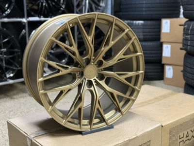 Yota YP7 R20x10 ET28 5x112 72.6 Brz