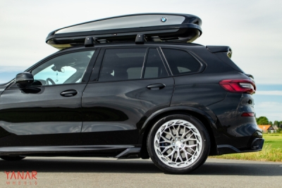 YANAR FLOW FORGED ZWO-038 R21 9+10 ET30+ET42 5x112 66.6 SM