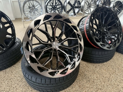 YANAR FLOW FORGED ZWO-038 R21 9+10 ET30+ET42 5x112 66.6 TB