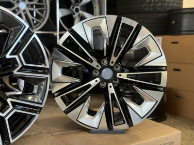 AMZ H3521F R20 8,5+10 ET28+ET46 5x112 66.6 BP
