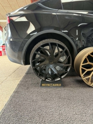 AGT 20299 R20x9.5 5x114.3 ET45 64.1 MN